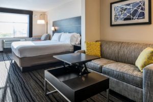 Tri-Valley Inn & Suites